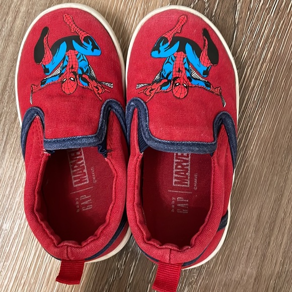 Gap kid shoes - Picture 2 of 4